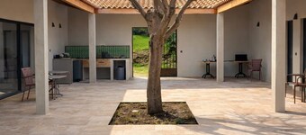 Comfortable room 5 minutes from Santa Giulia, perfect for a getaway for two