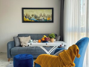 Living area - Qoople Elite 3 City 37 Apartment  1+1 in Alanya, Turkey (Alanya)