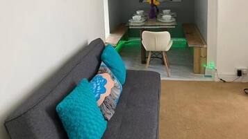 Căn hộ, 1 phòng ngủ | Phòng khách