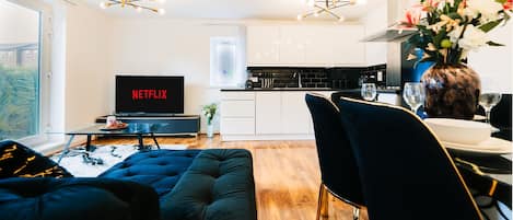 House | 2 bedrooms, Internet