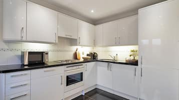 Apartamento luxo | Cozinha privada