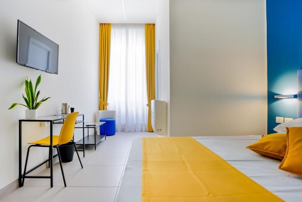 In-room safe, desk, laptop workspace, blackout curtains