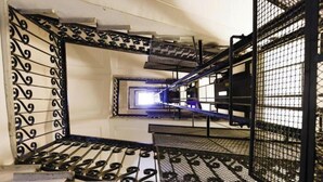 Interior - V10 Guest House - Vanvitelli 10 (Naples)