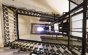 Interior - V10 Guest House - Vanvitelli 10 (Naples)