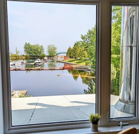 Interior. Le Cocon du Rivage Lac-Saint-Jean