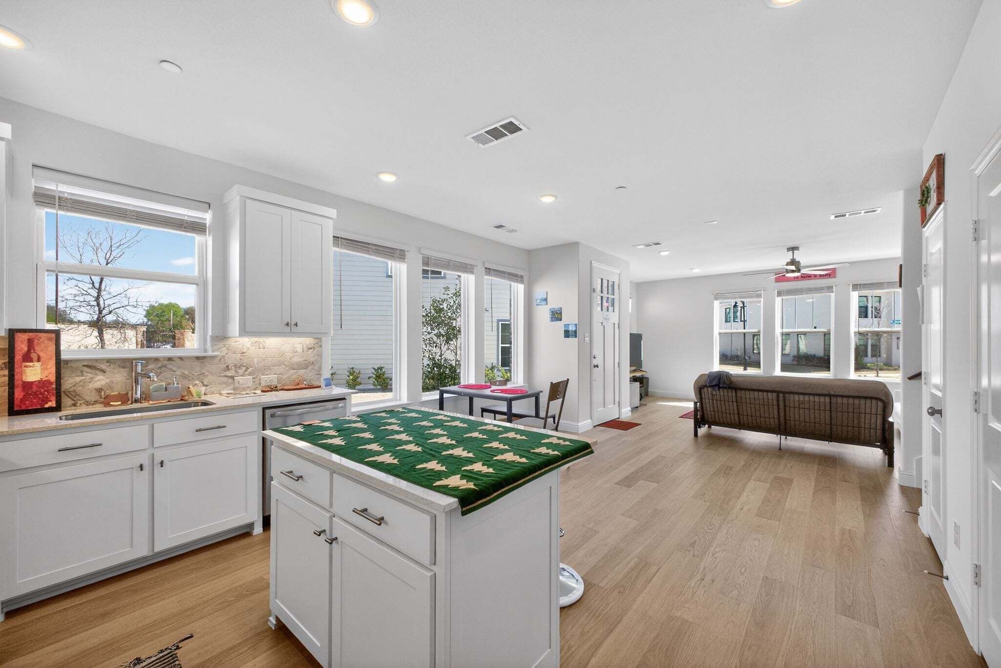 House, 2 Bedrooms | Interior