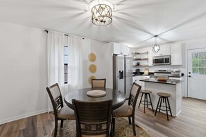 Cottage, 4 Bedrooms | Dining - Modern Mcdonald Ranch Serene Wooded Escape 4 Bedroom Cottage (McDonald)