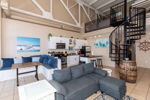 TV, fireplace, computer monitors