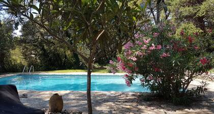 GITE IN PROVENCAL FARMHOUSE WITH PRIVATE POOL