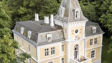 Tower Suite- Garden and Forest Views | Exterior
