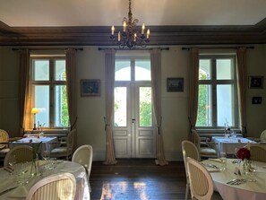 Banquet hall - Liselund Ny Slot (Borre)