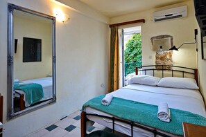 1 bedroom, iron/ironing board, WiFi, bed sheets - Studio Apartment Senko (Trpanj)