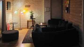 Apartment, 2 Bedrooms, Balcony | Living room