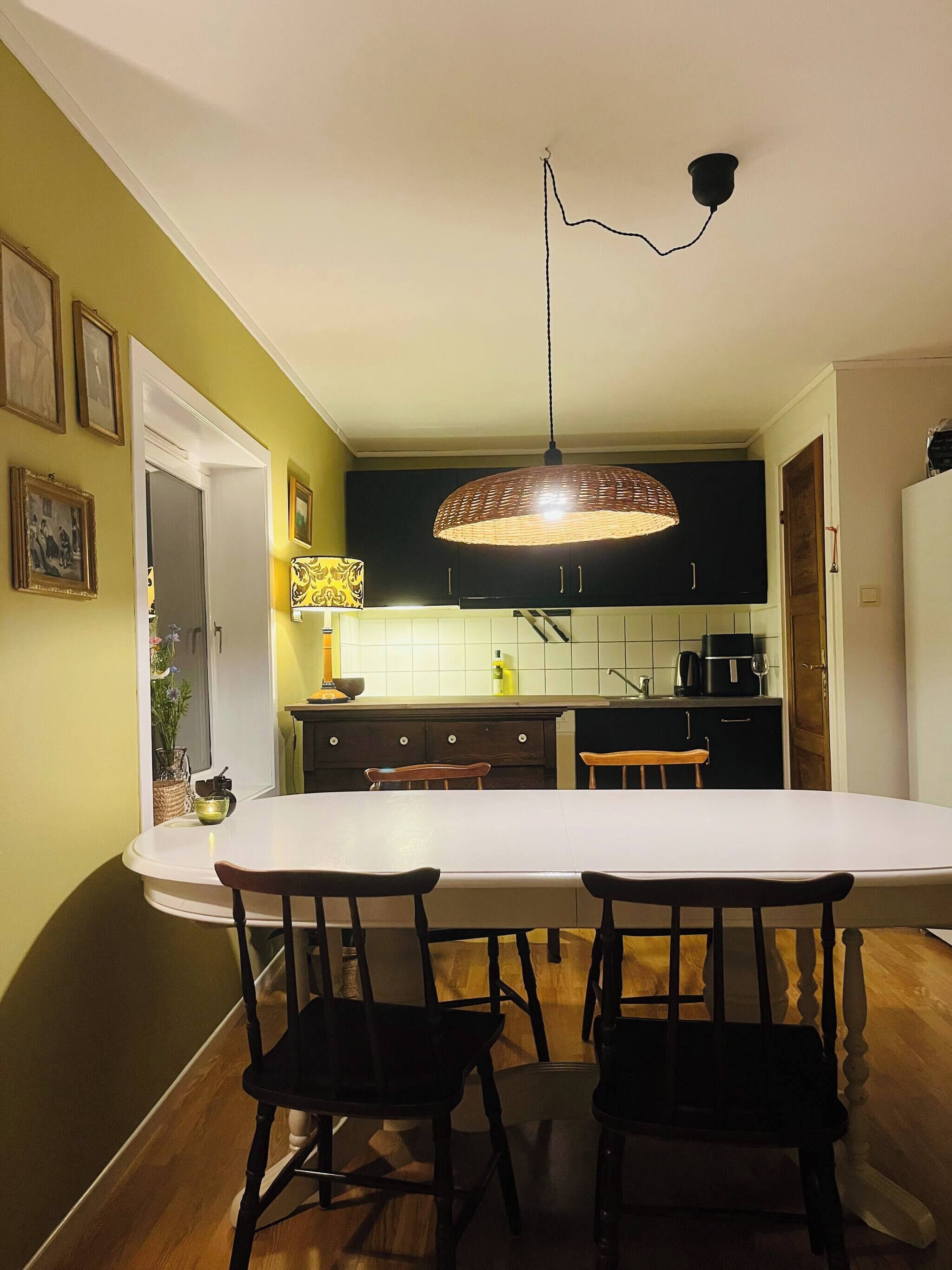 Apartment, 2 Bedrooms, Balcony | Dining room