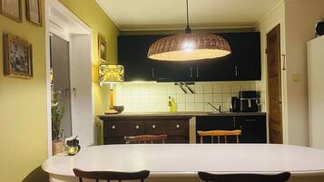 Apartment, 2 Bedrooms, Balcony | Dining room