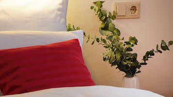 Camera doppia, balcone, vista città