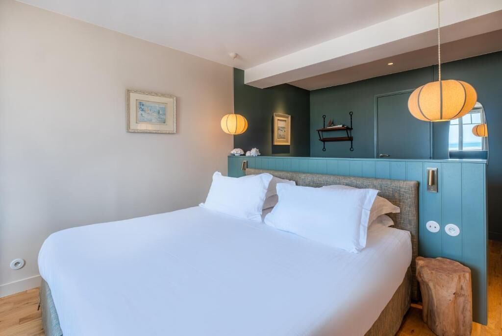 Superior Double or Twin Room, Ocean View | In-room safe, blackout drapes, soundproofing, iron/ironing board