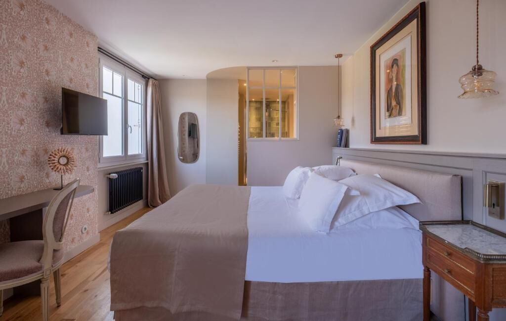 Superior Double or Twin Room, Garden View | In-room safe, blackout drapes, soundproofing, iron/ironing board