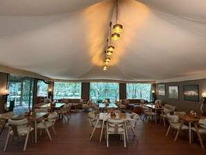 Dining - Serenity Mara Legends Camp (Maasai Mara)
