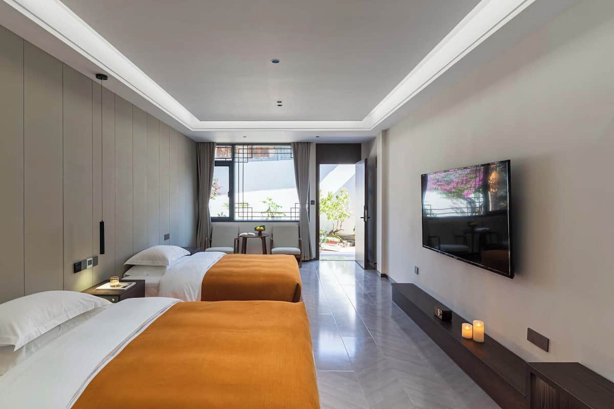 ห้องซูพีเรียทวิน, วิวสวน | เครื่องนอนระดับพรีเมียม, ผ้านวมขนเป็ด, มินิบาร์