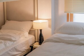 쿼드룸, 침대(여  러 개), 금연, 전용 욕실