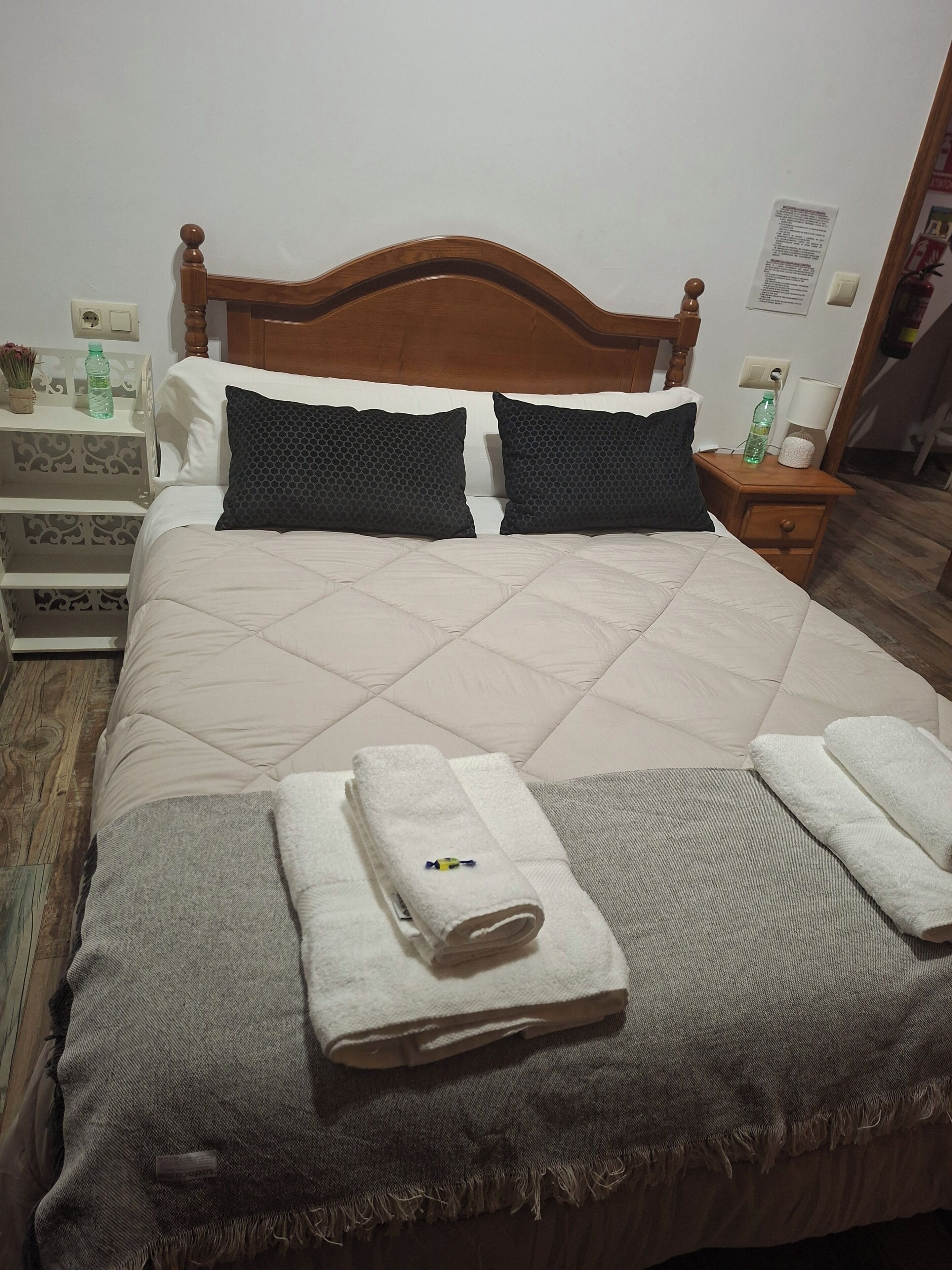 Classic Double or Twin Room, Courtyard View