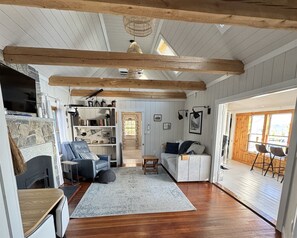 Smart TV - BEACHFRONT ON SEBAGO LAKE (Sebago)