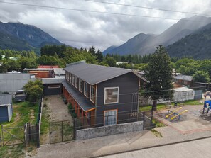 Exterior - Apart Hotel Plaza Araucaria, Individual Apartment 3 p. Mañihuales, Carretera Austral (Villa Mañihuales)