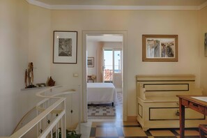 Interior - Holiday Home 'Patrizia - Viareggio' with Sea View, Balcony and Wi-Fi (Viareggio)