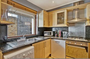 House - 107 Stonhouse Street Lovely 3-bed Clapham Common (London)