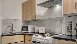 House - 2BR Retreat - Paddington Station (London)