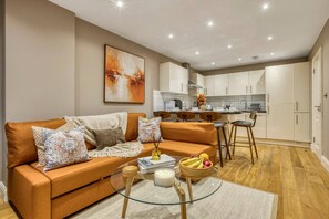 House - Notting Hill Hyde Park - Cosy 2 Bed 2 Bath (London)