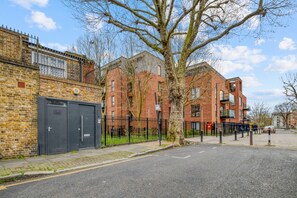 House - Vibrant 2-bed by Bow (London)
