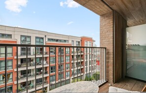 House - Cosy Manhattan Studio w Balcony (London)