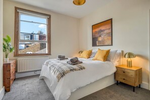 Apartment - 3bed Battersea Rise Books Charm and Style (London)