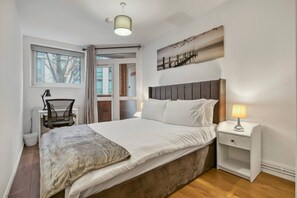 Apartment, Smoking - Peaceful 2-bed South Bank (London)