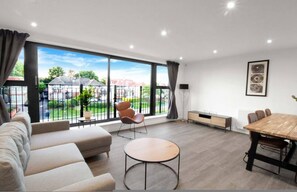 House - Modern Penthouse in Wembley (Wembley)