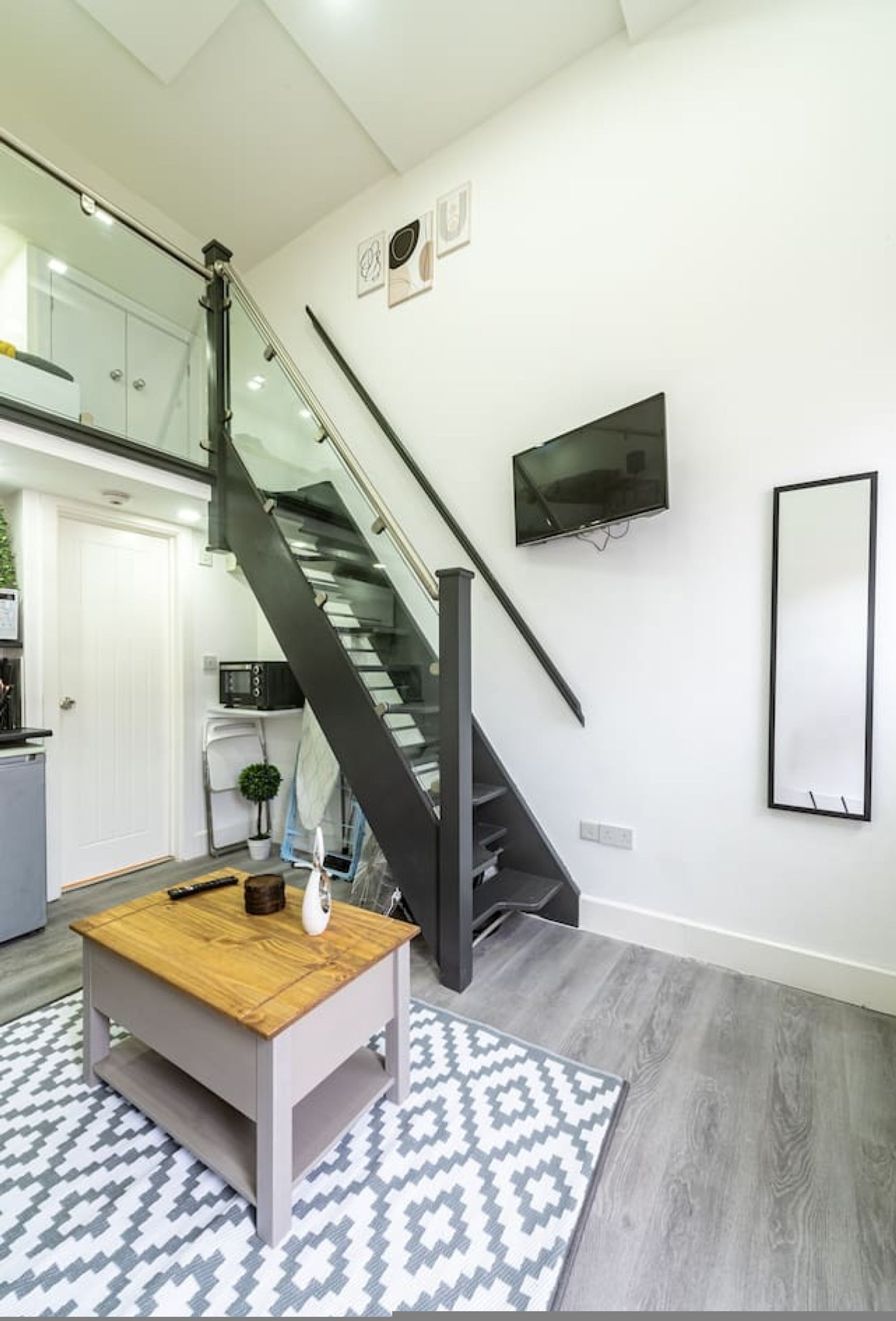 House | 1 bedroom