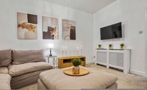 House - Camden 2BR Gem Sleeps 5 Prime Location AC (London)