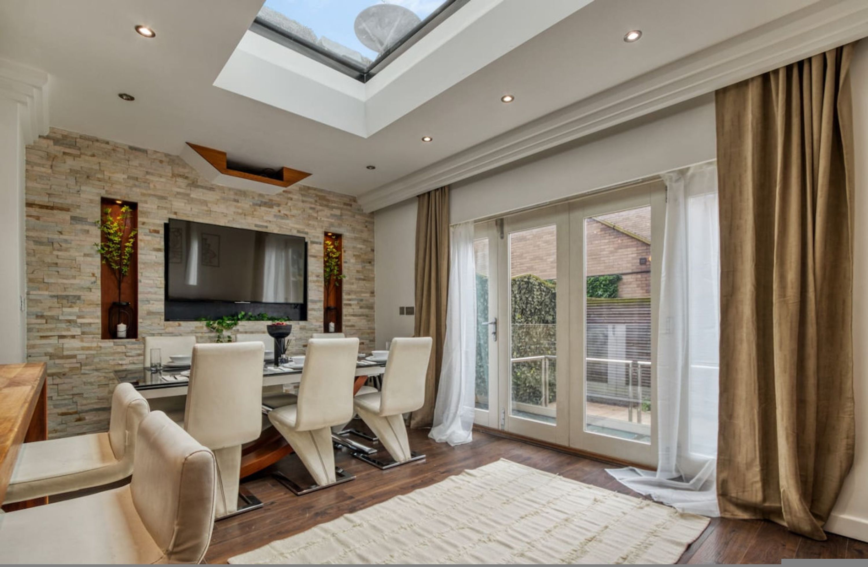 House, Smoking | 4 bedrooms