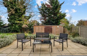 House - 3-bed 2-bath Wembley Apartment With Free Parking (Wembley)