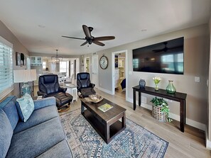 Smart TV - Pointe South 407 | Unwind by the Gulf, Stunning Views + Pool (Fort Myers Beach)