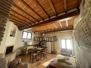 Interior - Cozy apartment: Your oasis of paradise in the countryside (Anghiari)