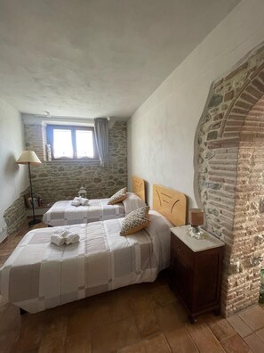 Room - Vrbo Property (Anghiari)