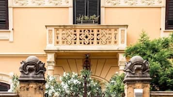 DĂ©tail de lâextĂ©rieur