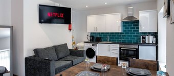 Work Stay: En-Suite, Kitchen, Free Parking