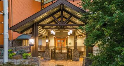 🌄Baskins Creek 509 | Downtown Gatlinburg | Hot Tub | Fab Amenities🌄