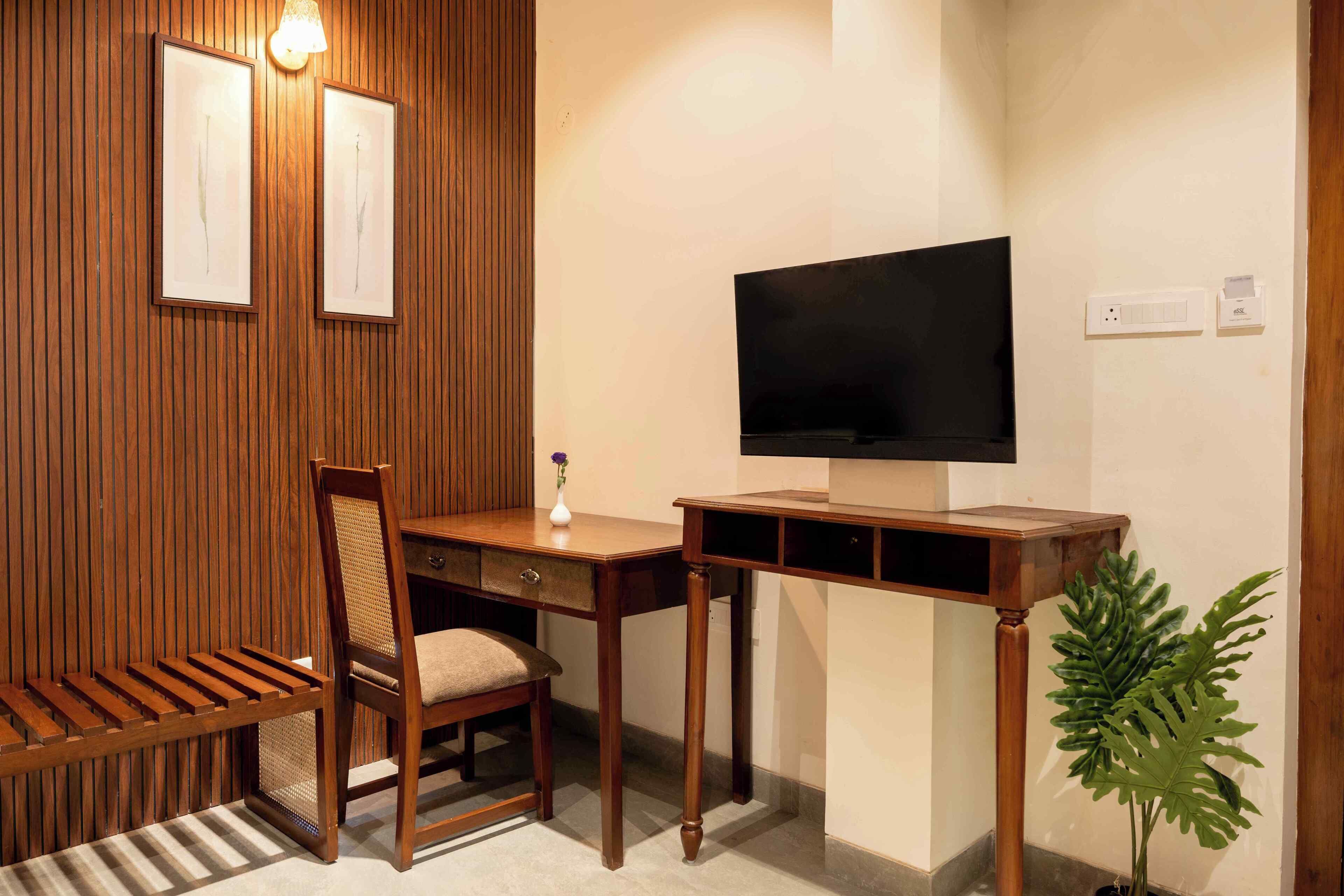 로맨틱 스위트, 발코니, 산 전망 | 내부