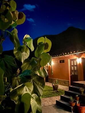 Camera Comfort, vista valle | Esterni