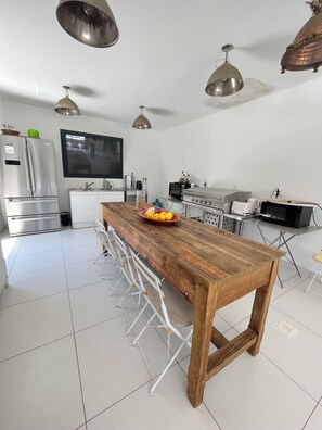 Private kitchen - Villa Corse du Sud Direct Access Lavu Santu Beach (Zonza)